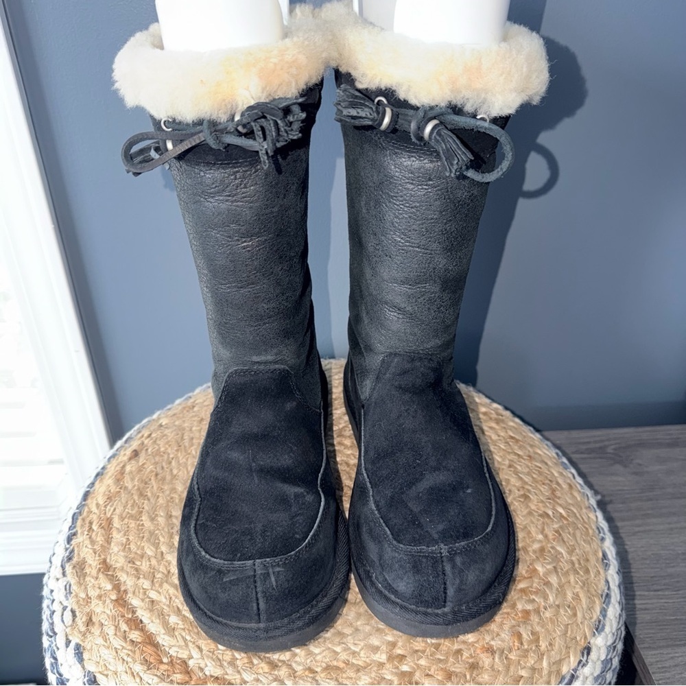 UGG Suede Leather Winter Boots - Picture 3 of 9